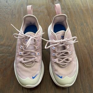 Girls Nike Air Max Sneakers